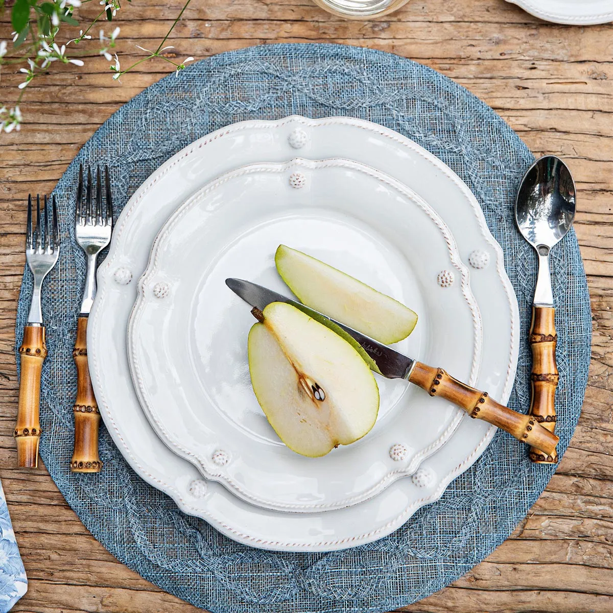 Berry & Thread Flared 4pc Place Setting - Whitewash