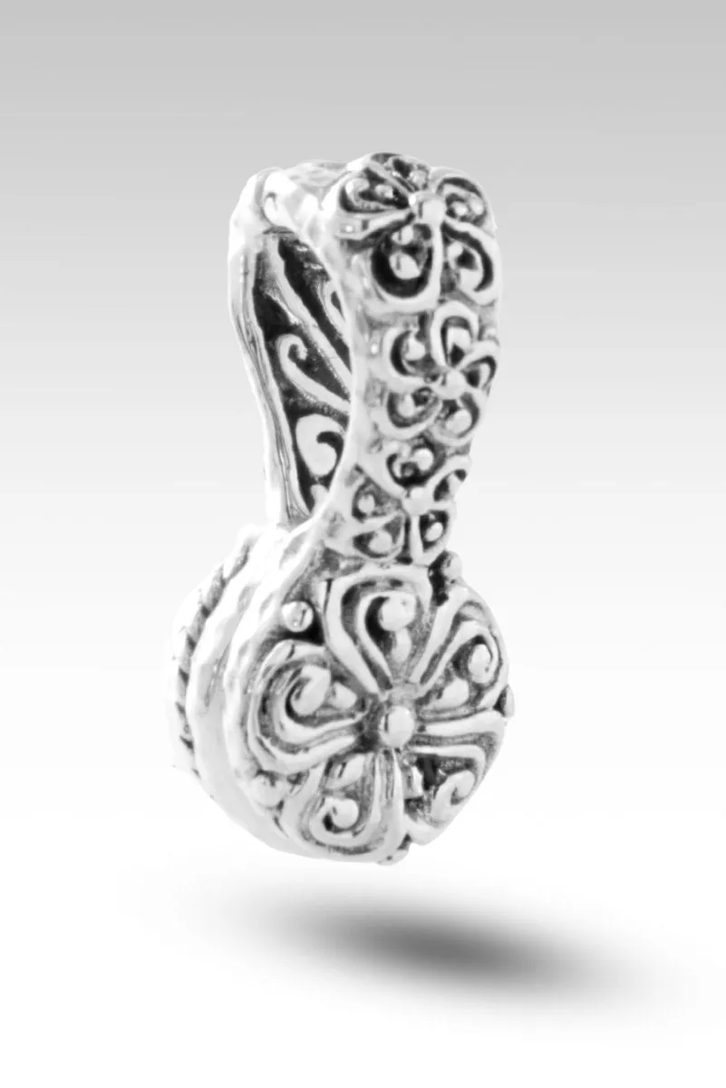 Bloom Brilliantly Pendant™ in Moissanite