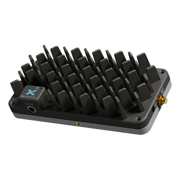 Cel-Fi ROAM R41 Mobile Kit & Strike B3-B Antenna Bundle
