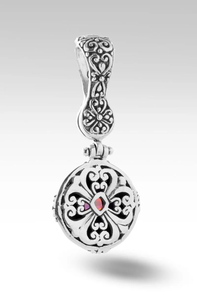 Cheerful Heart Pendant™ in Bali Sunrise™ Mystic Topaz