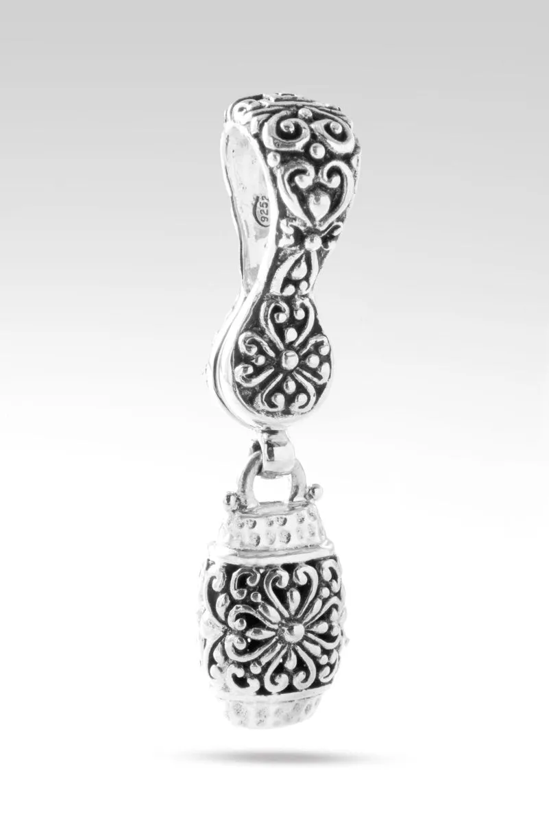 Embrace Grace Pendant™ in Diamond