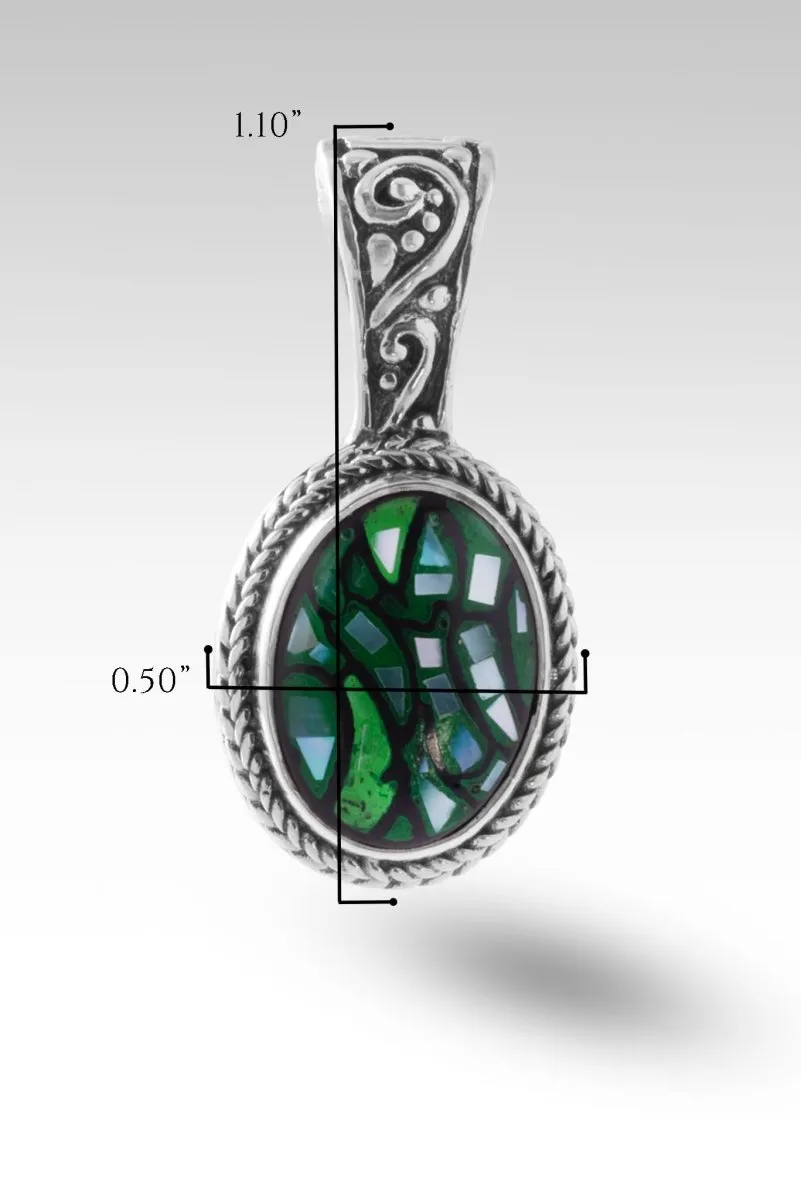 Everlasting Presence Pendant™ in Green Leaf Mother of Pearl Mosaic