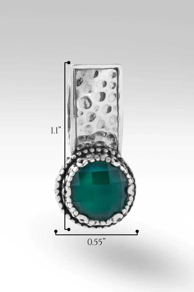 Faith in the Unseen Pendant™ in Green Onyx