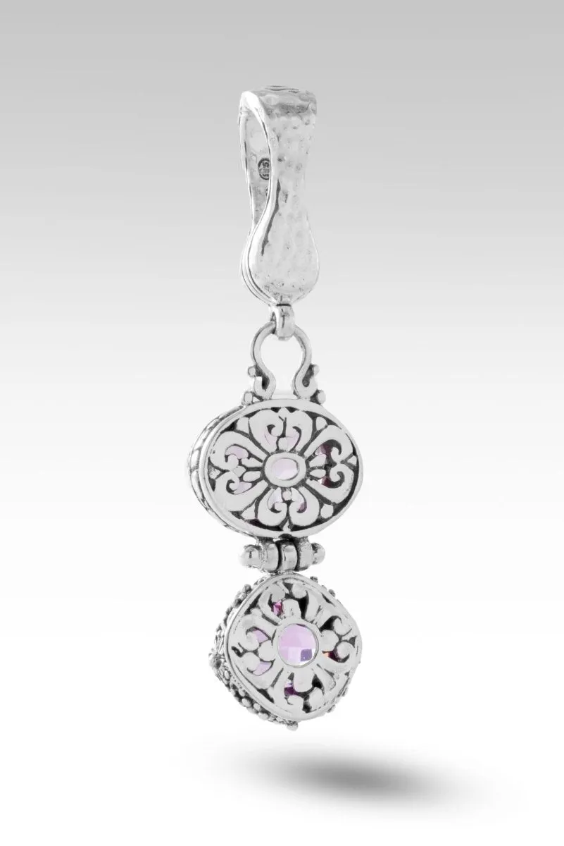 Faithful Friend Pendant™ in Cloud Pink Rose Quartz