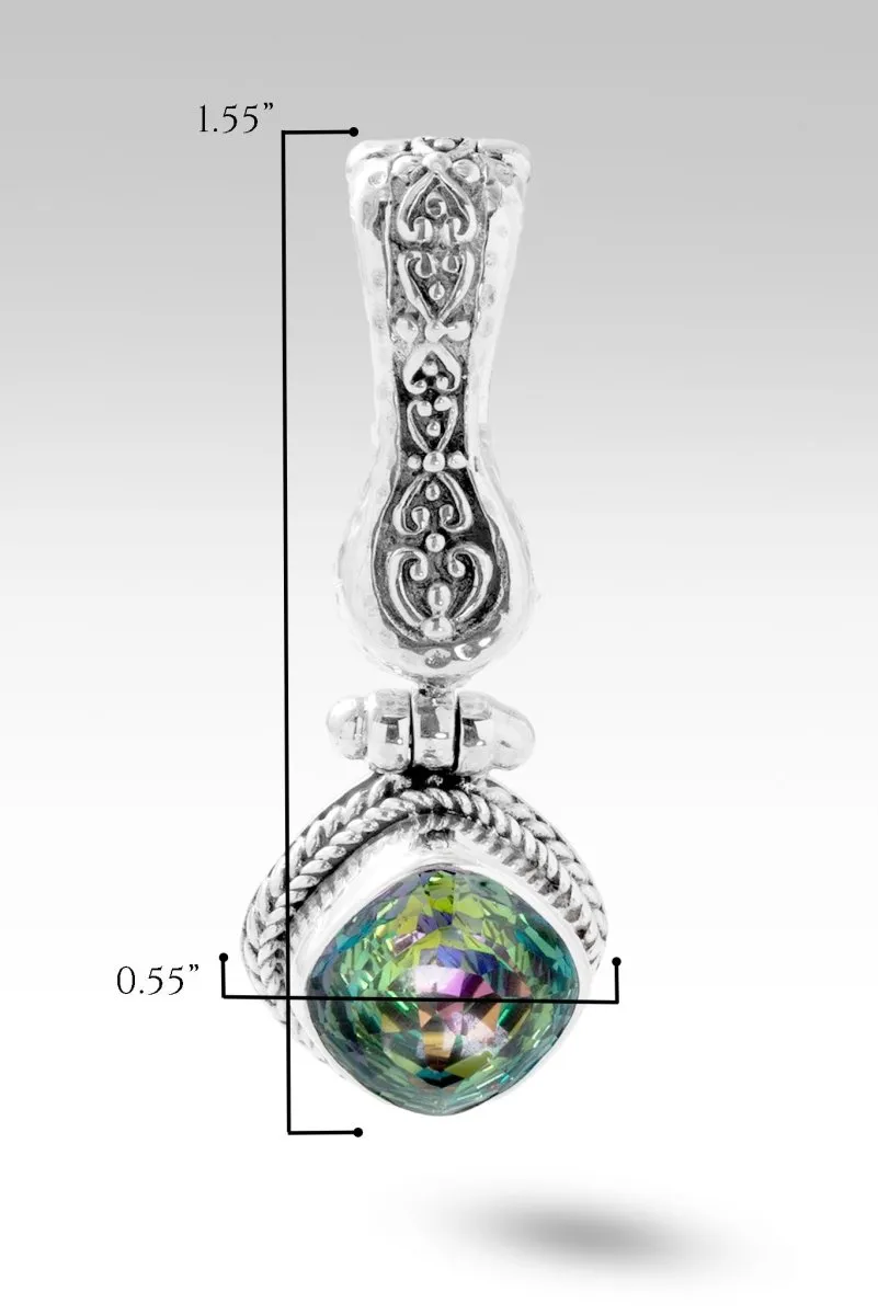 Faithful Heart Pendant™ in Odyssey Limelight™ Mystic Quartz