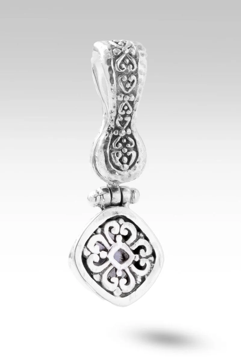 Faithful Heart Pendant™ in Odyssey Limelight™ Mystic Quartz