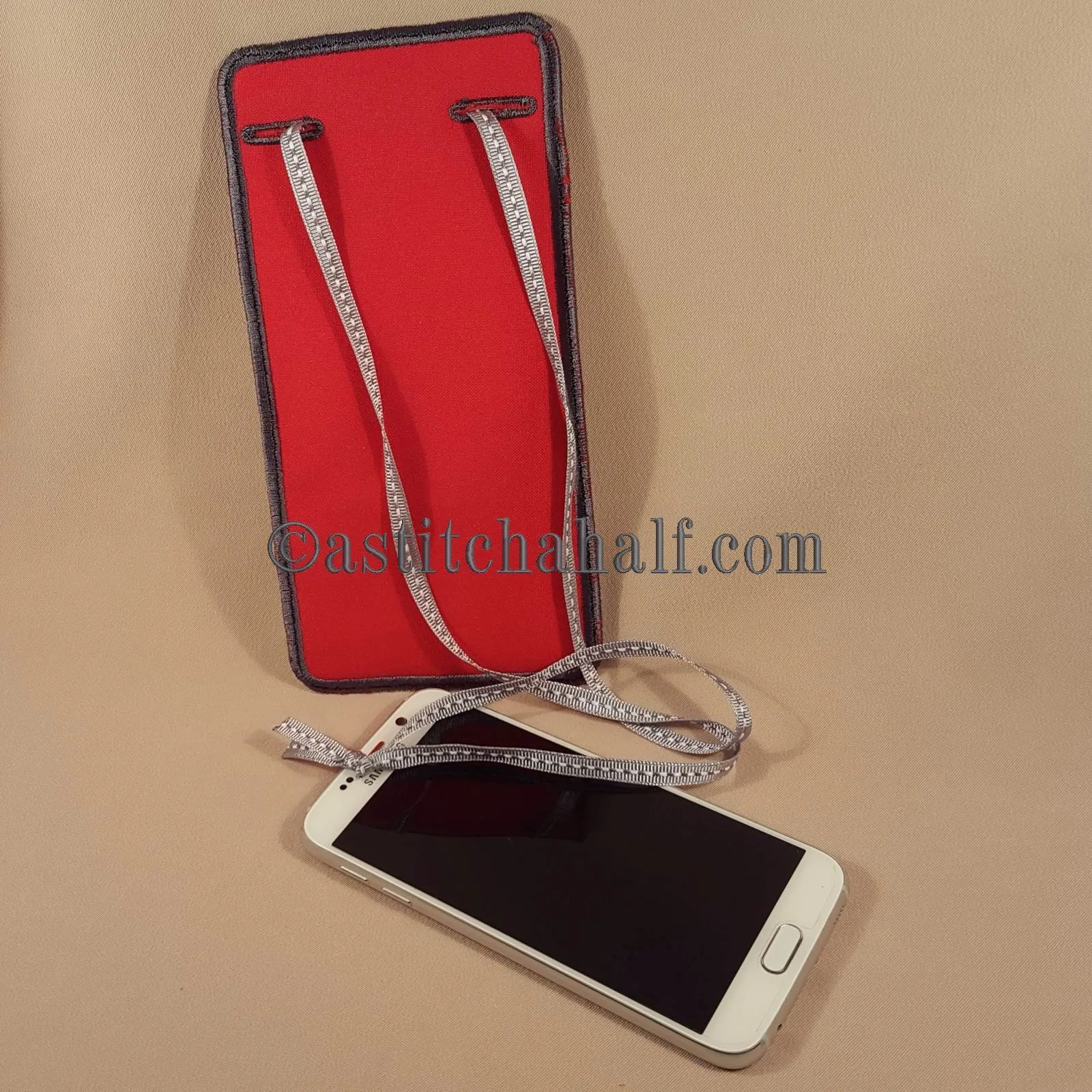 Fallen Winter Around the Neck Device Holder