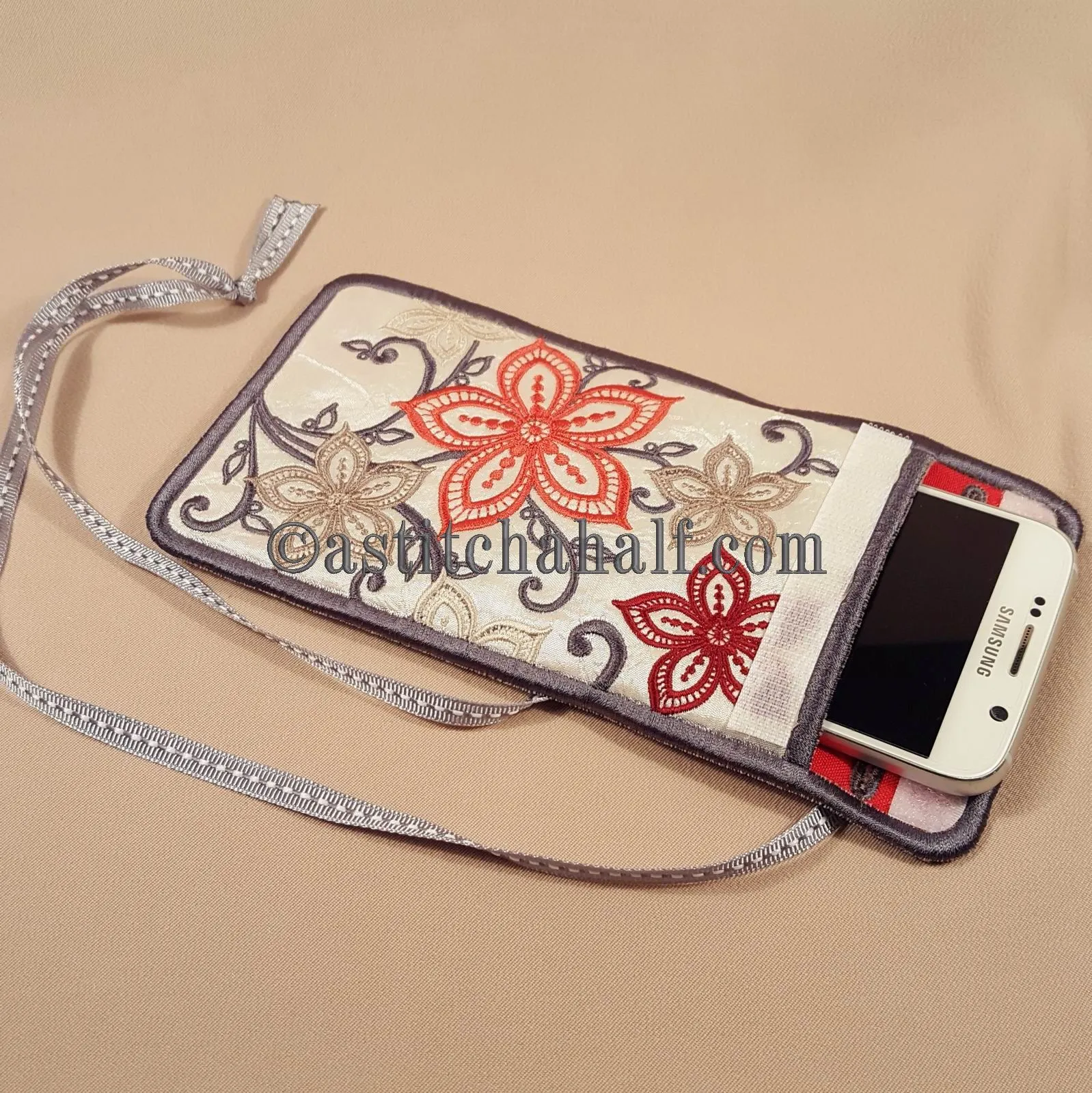 Fallen Winter Around the Neck Device Holder