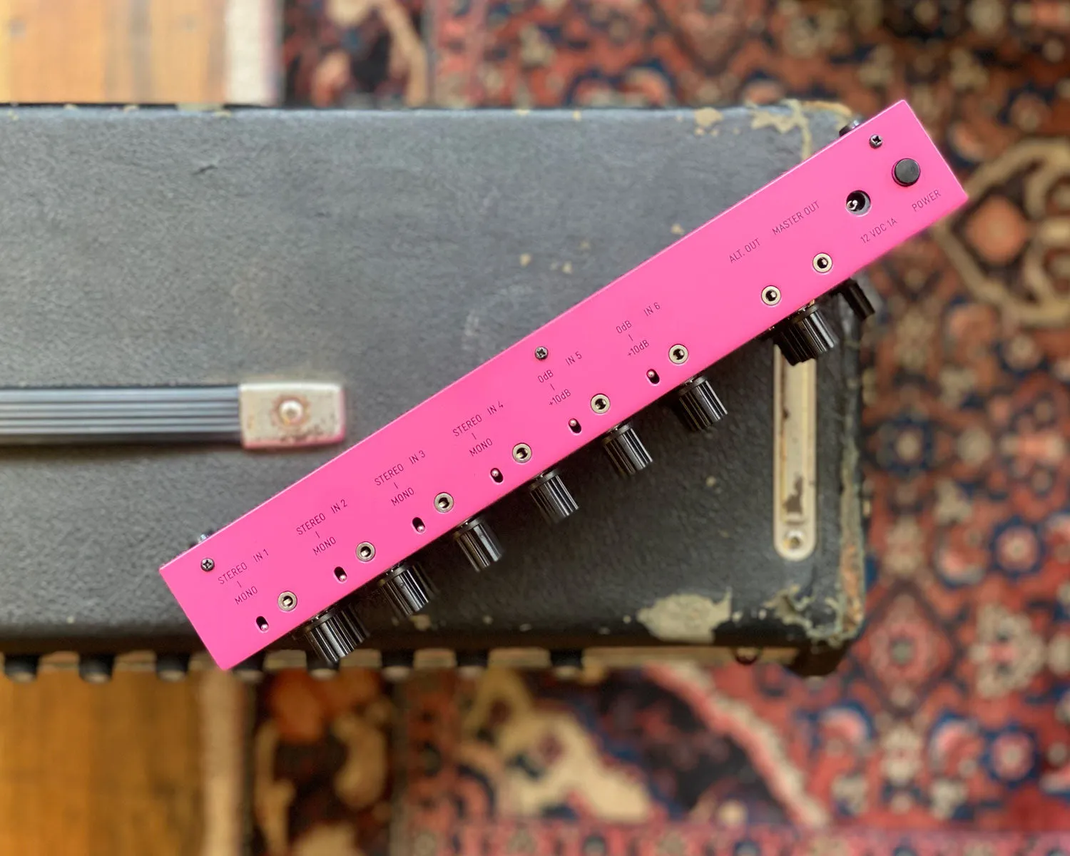 OTO Bébé Chérie Analog Mixer