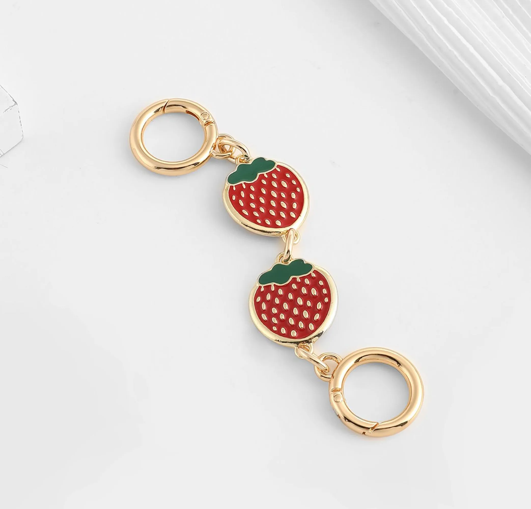 Pochette Accessoires Shoulder strap Coach strawberry bag extension chain Coach underarm chain accessory.