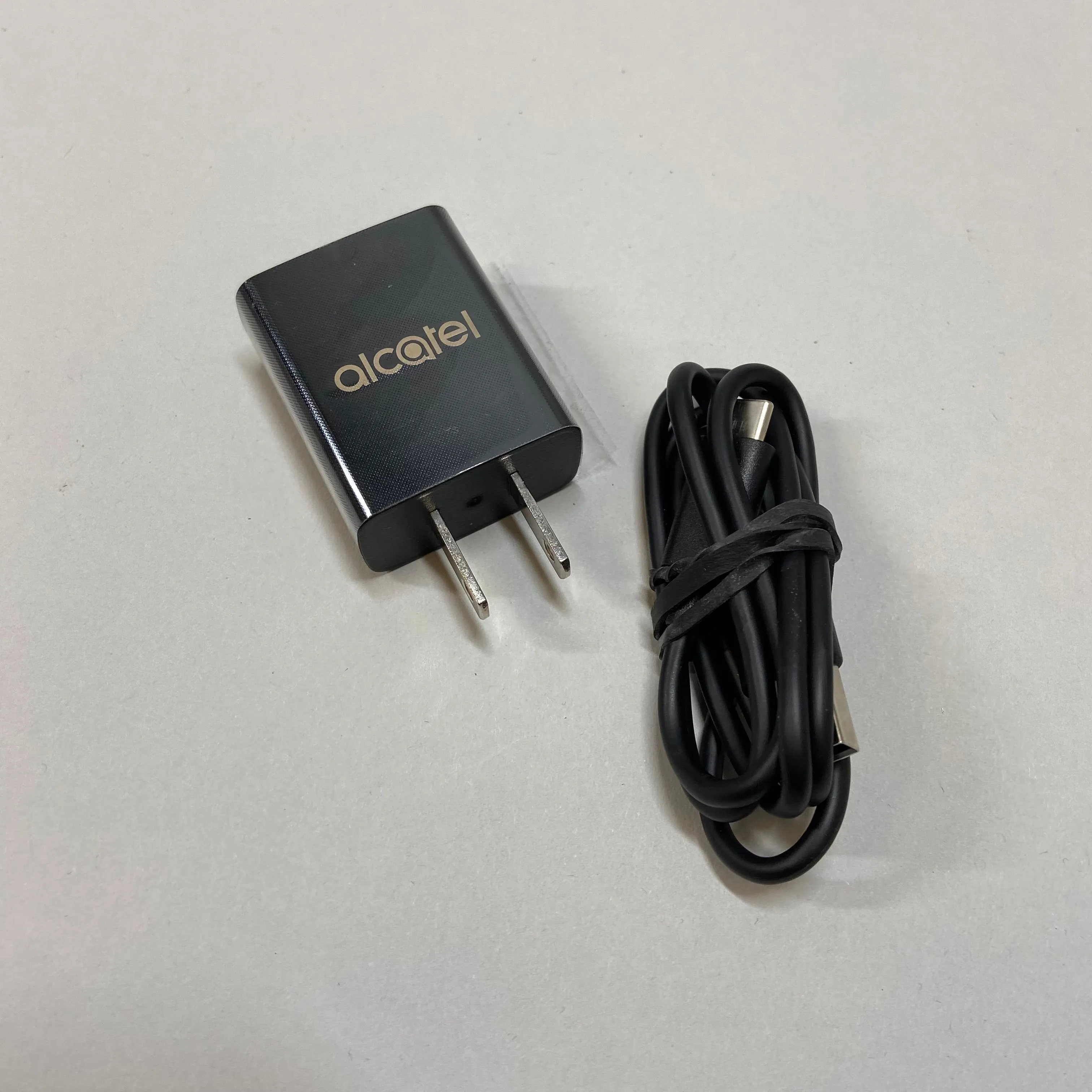 T Mobile Alcatel Linkzone 2 4G LTE Hotspot CKA1RL0000CA Black