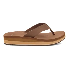 Women's Sanuk Highland St Sandal 1137850-BRN